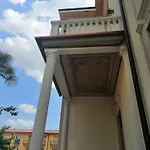 Bravo 18
